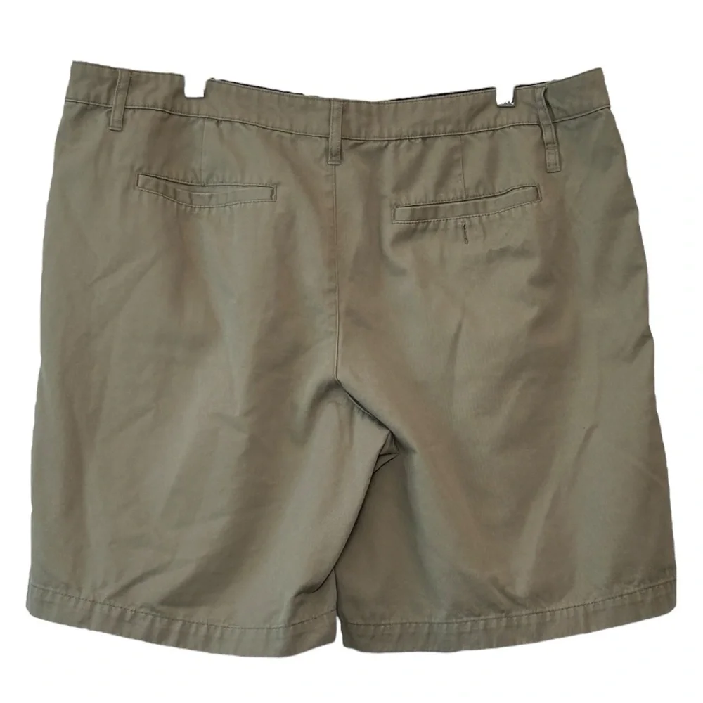 Blue Crown Men’s‎ Classic Chino Flat Front Shorts  Sz 40